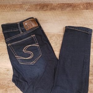 Silver Suki stretch skinny jeans NWOT